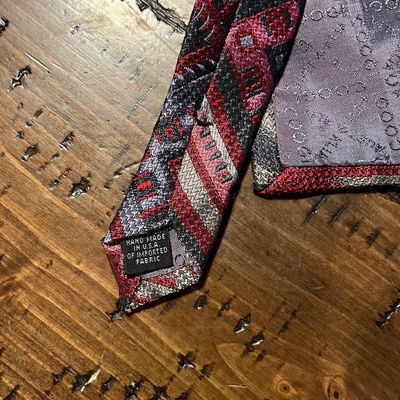 Vintage Coogi Silk Tie - Picture 5 of 9